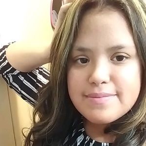 Meet your Posher, Desirae